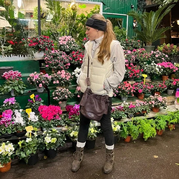 Ursula is going LIVE! - Picture 6 of 6